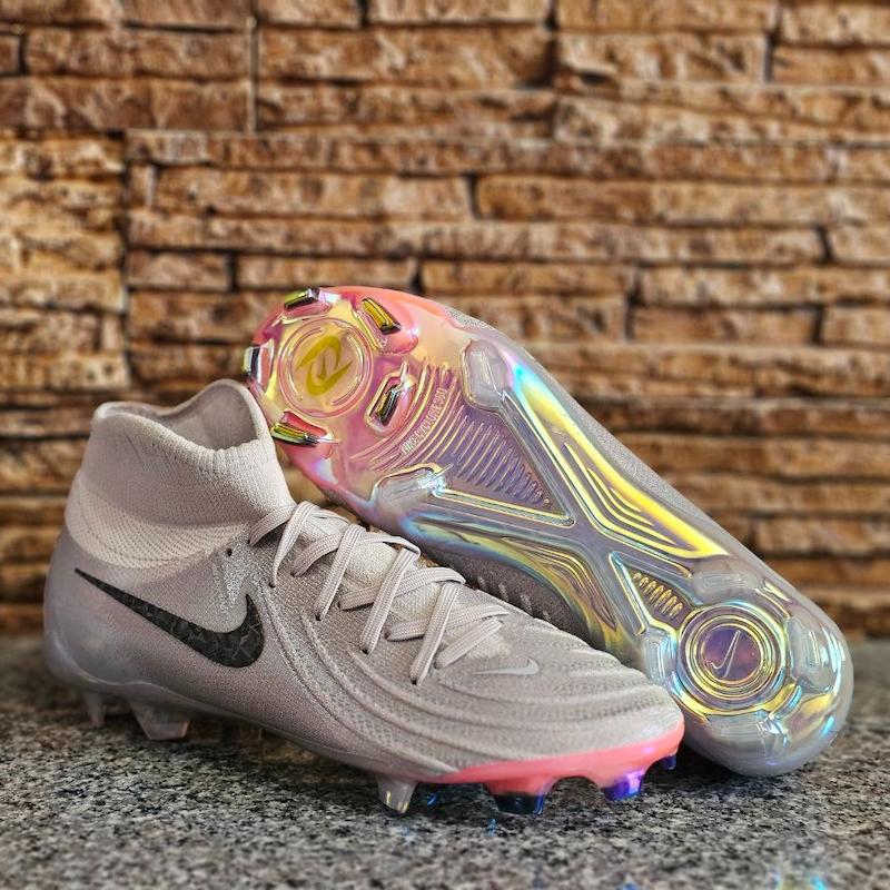 کفش فوتبال نایک فانتوم جی ایکس Nike Phantom GX 2