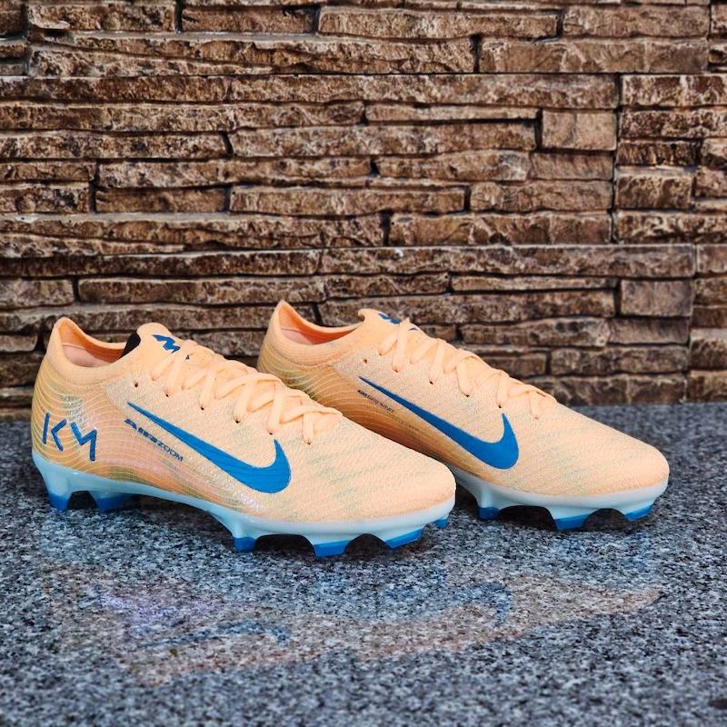 کفش فوتبال نایک مرکوریال ایرزوم ویپورNike Mercurial Airzoom Vapor 16