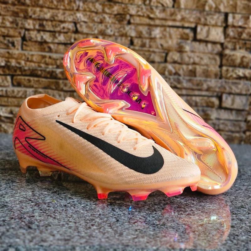 کفش فوتبال نایک مرکوریال ایرزوم ویپورNike Mercurial Airzoom Vapor 16
