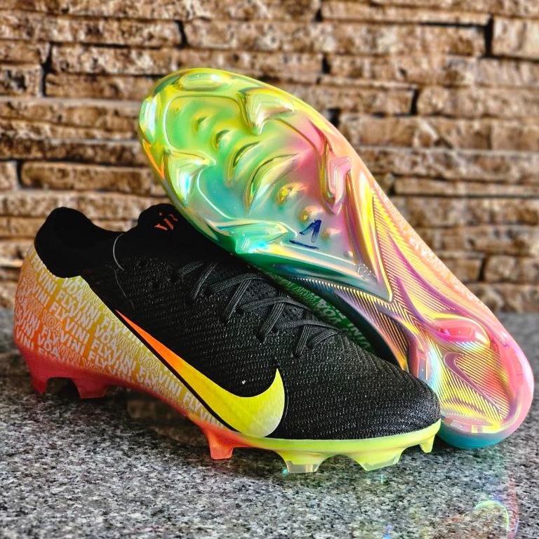 کفش فوتبال نایک مرکوریال ایرزوم ویپورNike Mercurial Airzoom Vapor 16