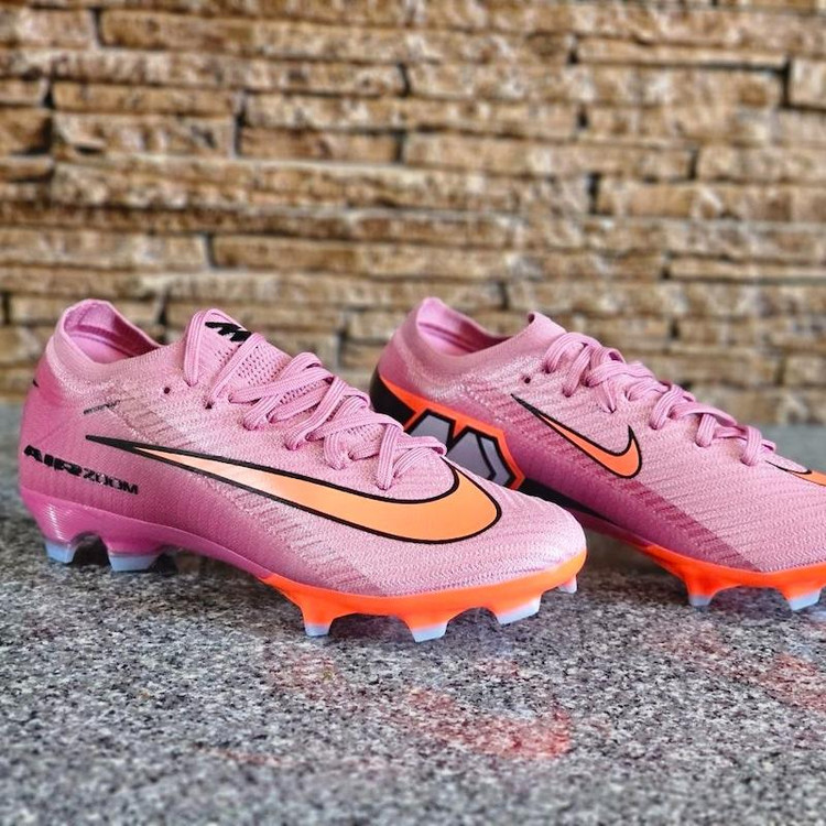 کفش فوتبال نایک مرکوریال ایرزوم ویپورNike Mercurial Airzoom Vapor 16