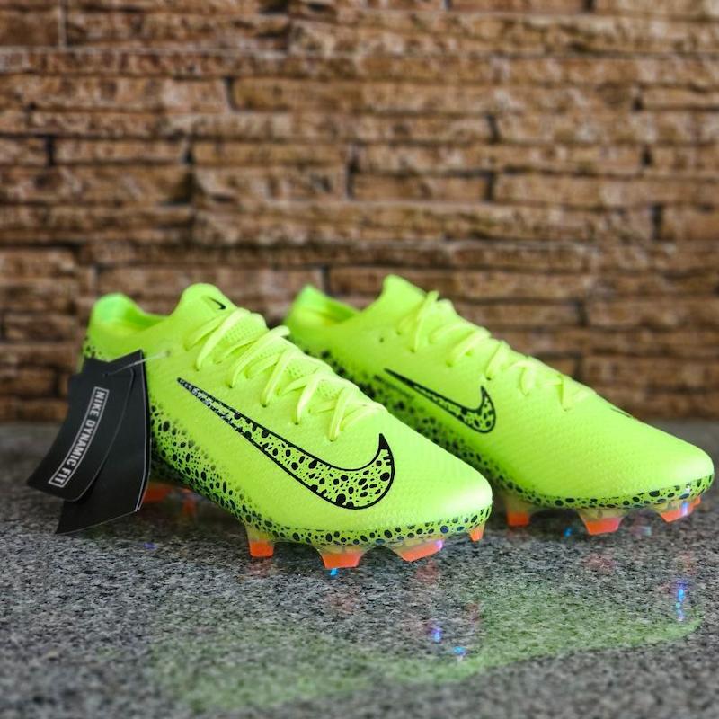 کفش فوتبال نایک مرکوریال ایرزوم ویپورNike Mercurial Airzoom Vapor 16