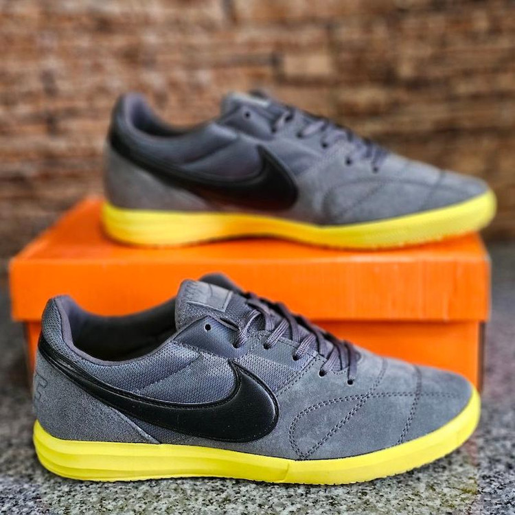 کفش فوتسال نایک تمپو پریمیر سالا NIKE TIEMPO PREMIER II SALA