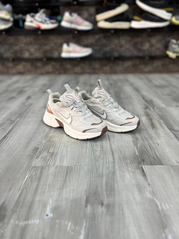 کتونی نایک رانتک Nike V5K Runtekk