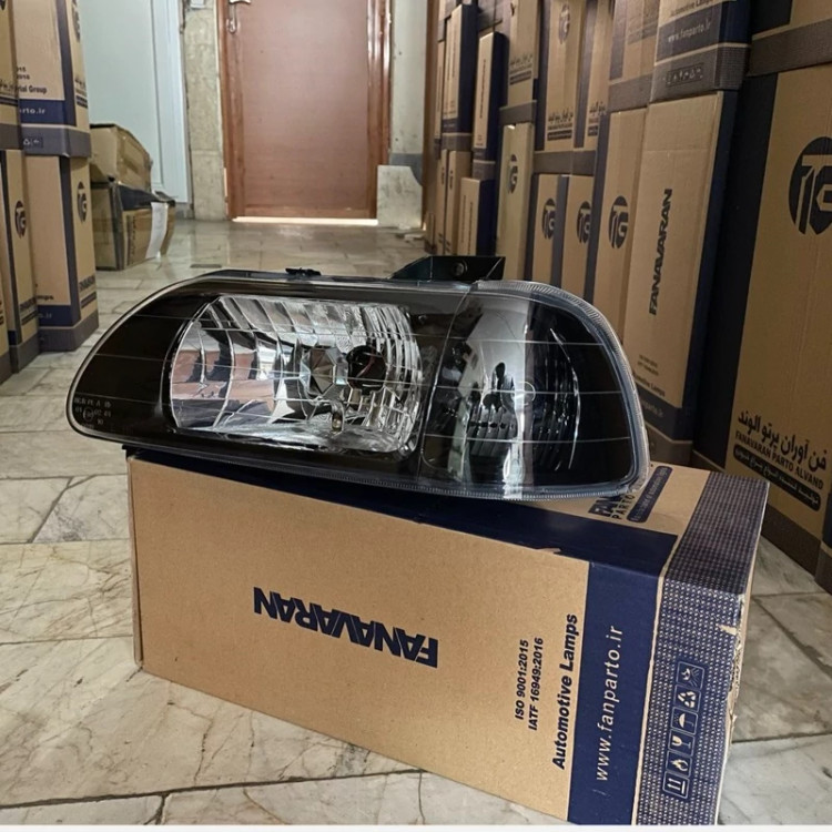 چراغ جلو دودی اسپرت پراید 131 و صبا ( GTX ) فن آوران (جفت) - یه تیکه