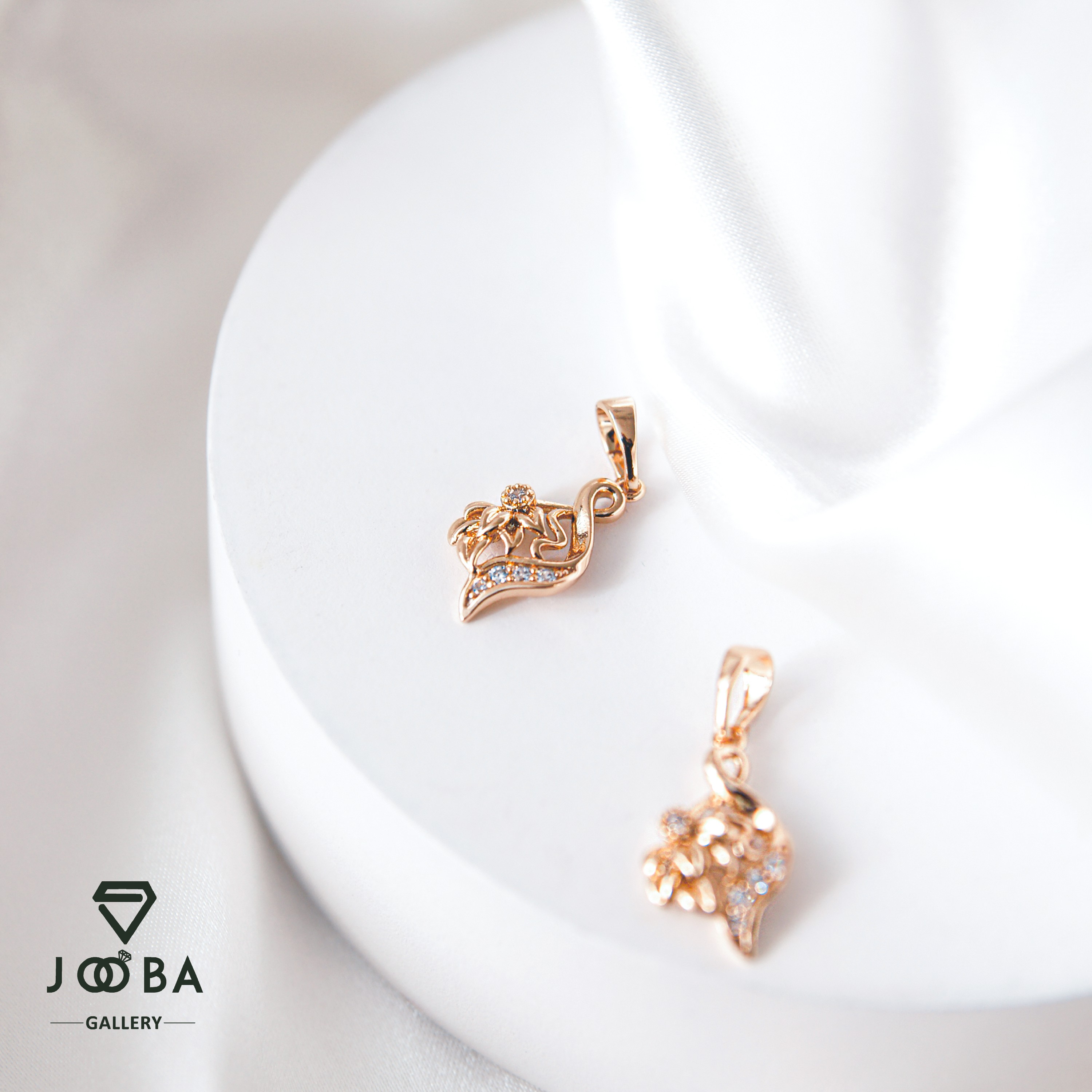 آویز برگ ژوپینگ
