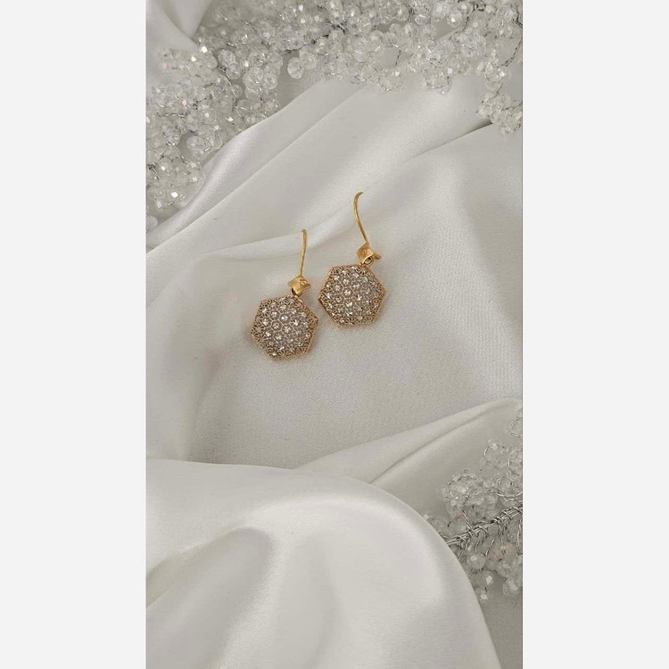 گوشواره طلا 18عیار ملکه برفی 3.480گرم
