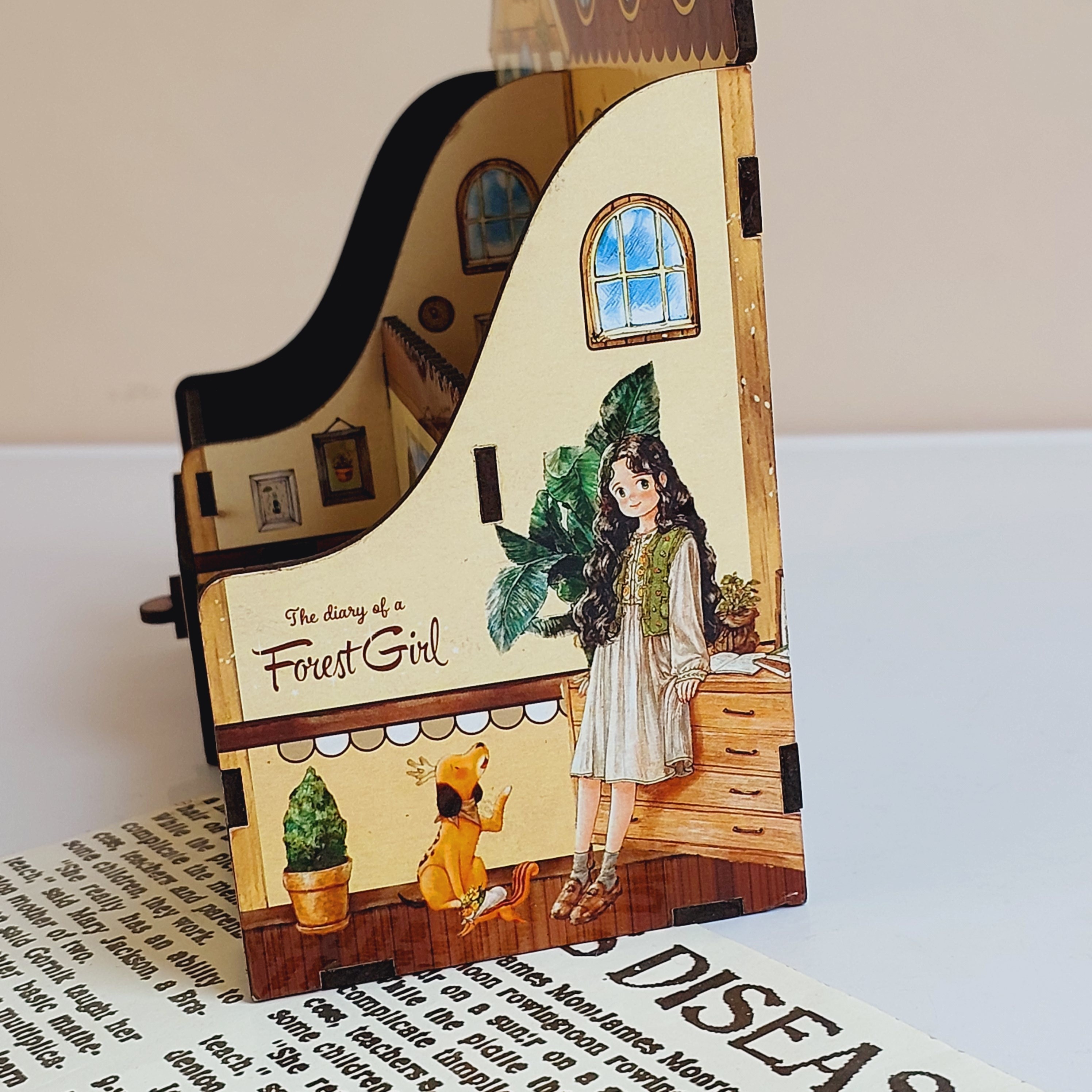 ارگانایزر رومیزی طرح کلبه (دختر و کرومی)