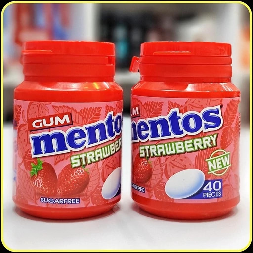 آدامس منتوس طعم توت فرنگی بدون قند mentos