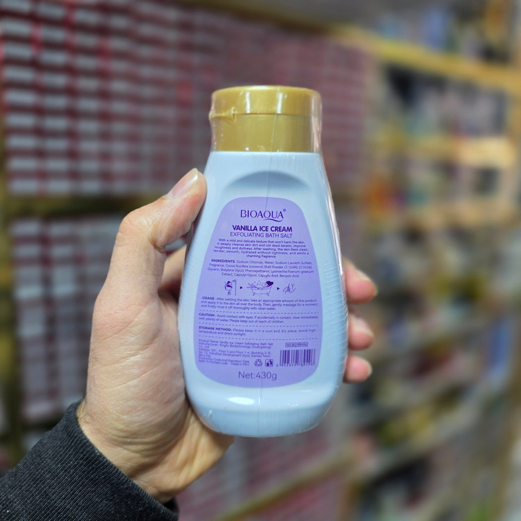 نمک بدن مدل کیکی و الوئه ورا 430g