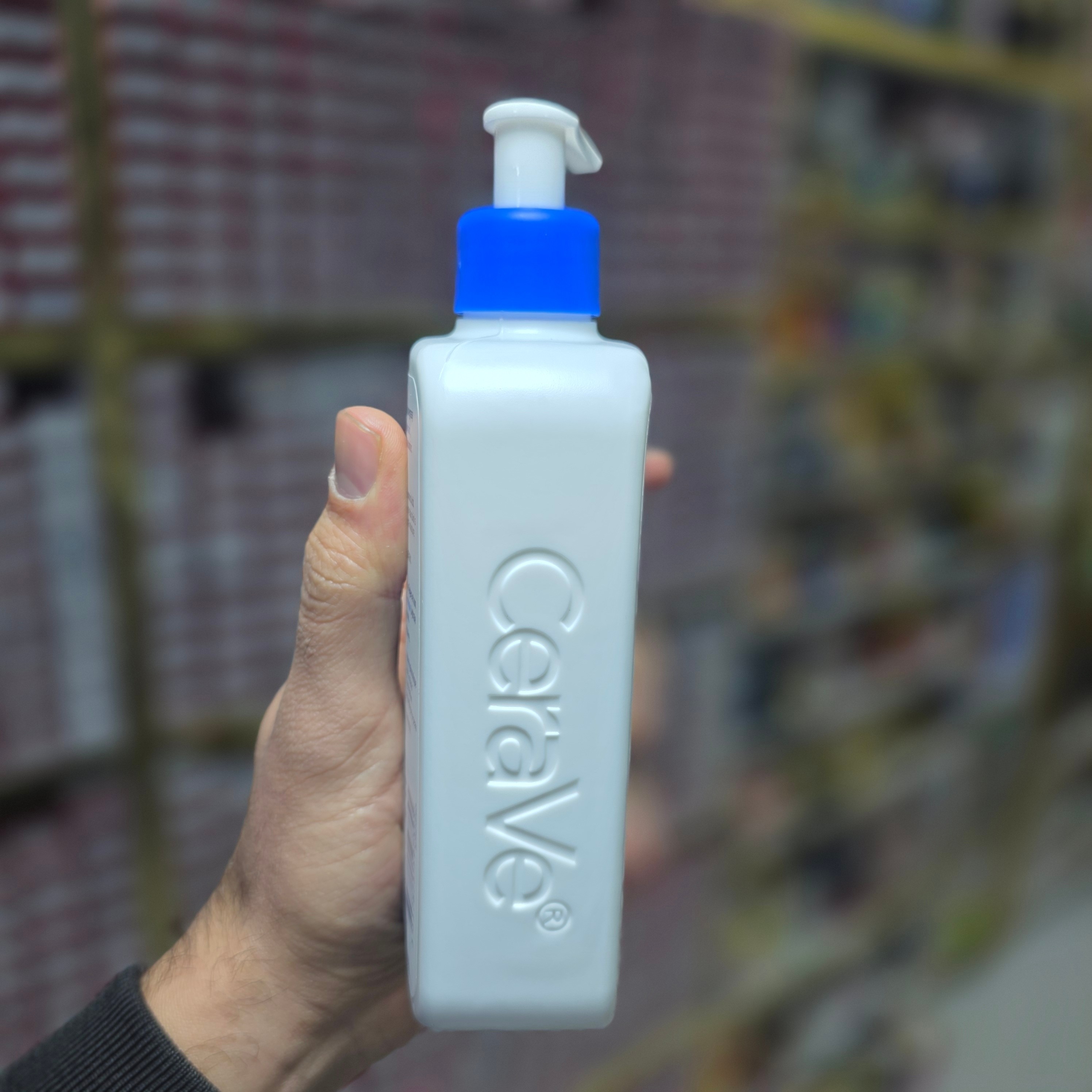 لوسیون مرطوب کننده پوست خشک و خیلی خشک سراوی 473ml دارای کد QR