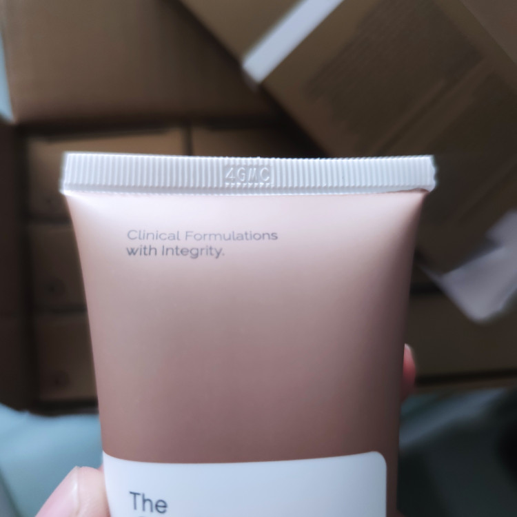 ضدآفتاب مینرال اوردینری spf30 اصل کانادا 50ml