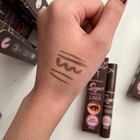 خط چشم قهوه ای ماژیکی کیس بیوتی (Kiss Beauty)