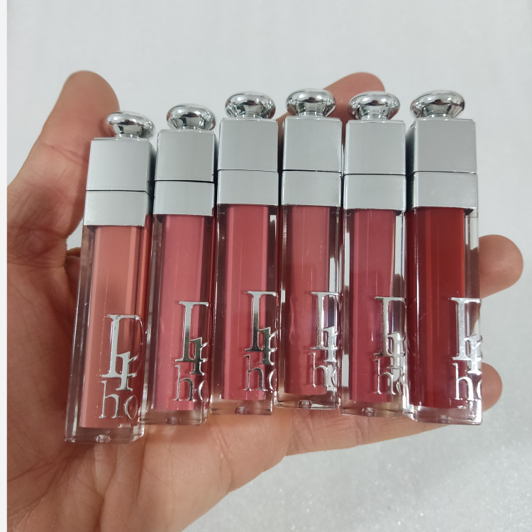 رژ مایع طرح دیور