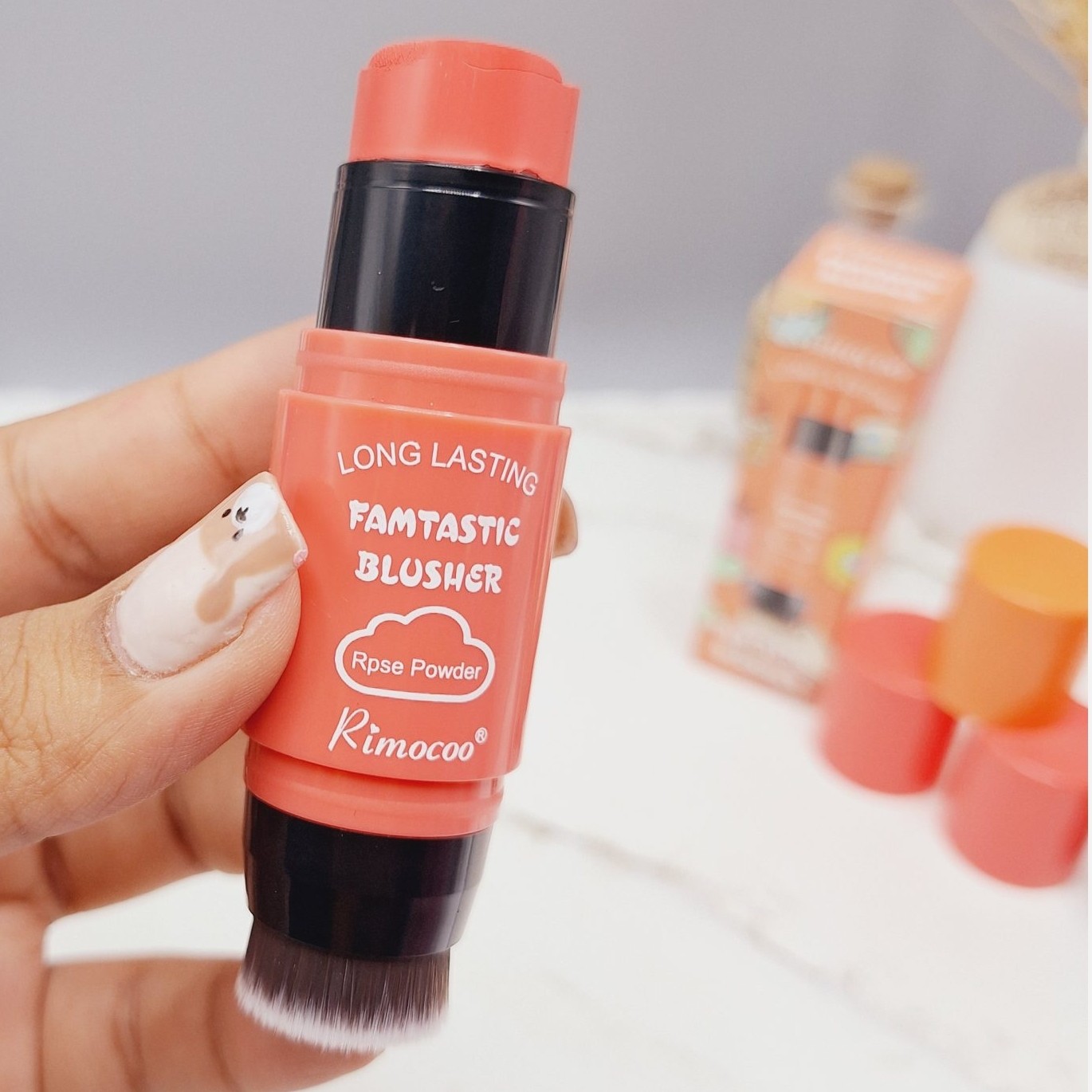 رژگونه براش دار استیکی ریموکو پک 96 عددی FAMTASTIC BLUSHER