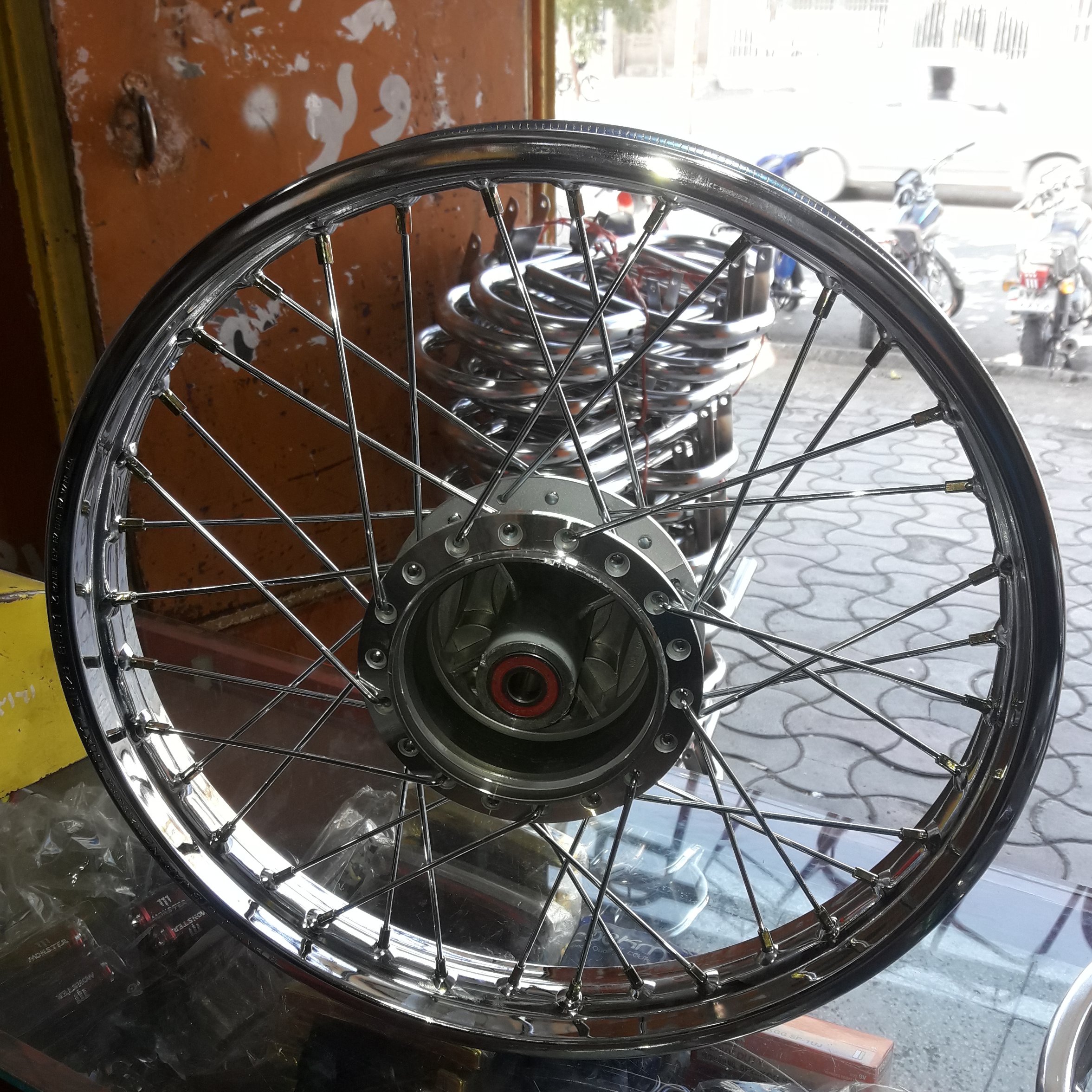 چرخ عقب کامل طوقه گیری شده ولنگ گیری شده حدید