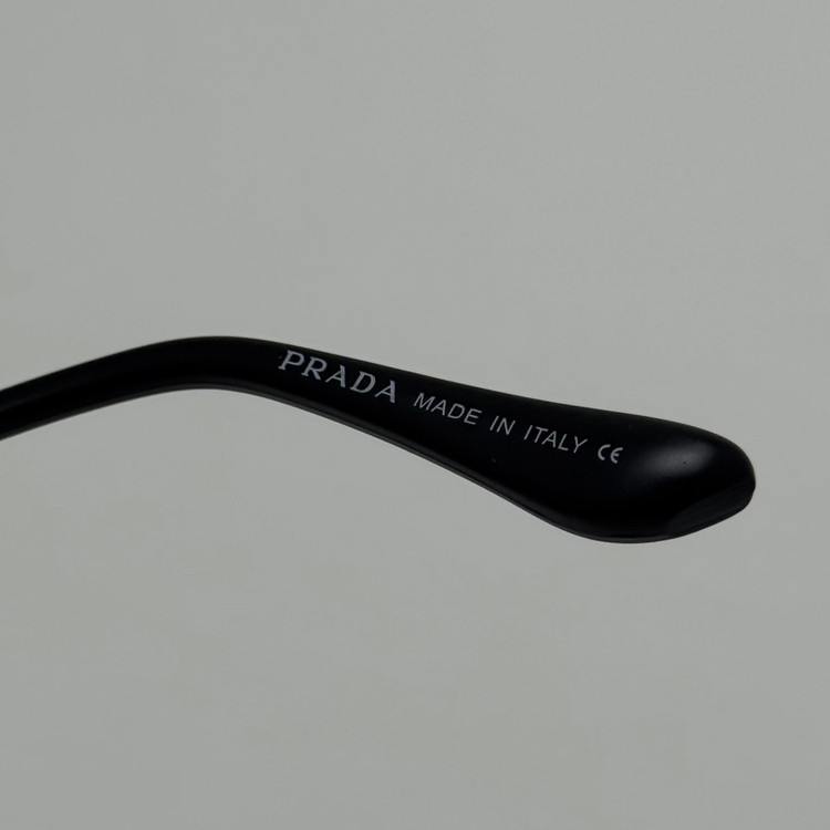 عینک آفتابی پرادا prada آبی به همراه پک کامل پرادا کد 527