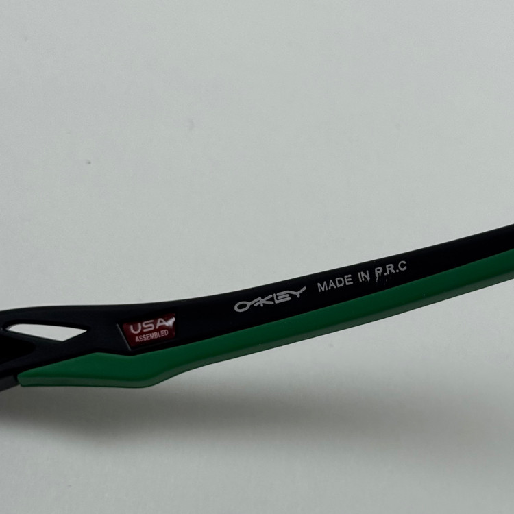 عینک آفتابی اسپرت اوکلی Oakley مدل 9019 سبز مشکی عدسی آبی