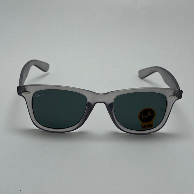 عینک آفتابی ریبن ویفرر شیشه سنگ طوسی عدسی مشکی که همراه پک کامل ریبن Rayban WAYFARER RB 2140 سایز 50