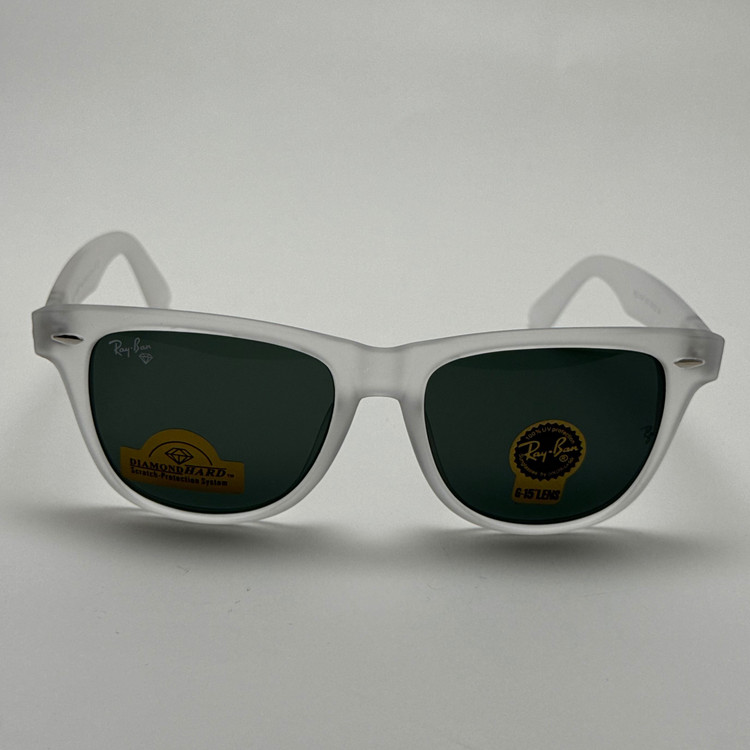 عینک آفتابی ریبن ویفرر شیشه سنگ یخی عدسی مشکی که همراه پک کامل ریبن Rayban WAYFARER RB 2140 سایز 54