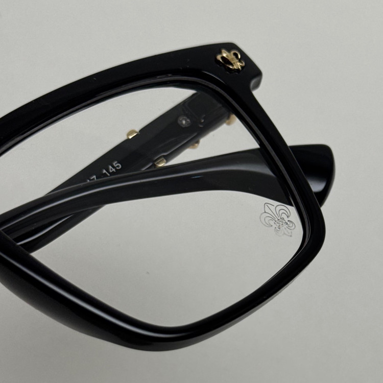 عینک بلوکات کروم هارتز مشکی طلایی Chrome Hearts 52342 - کیفیت مستر
