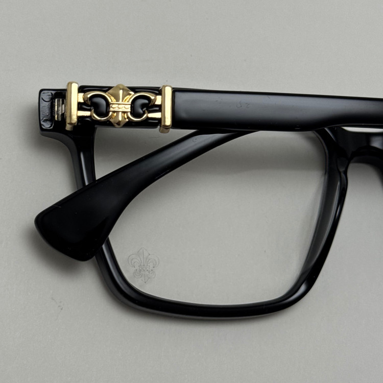 عینک بلوکات کروم هارتز مشکی طلایی Chrome Hearts 52342 - کیفیت مستر