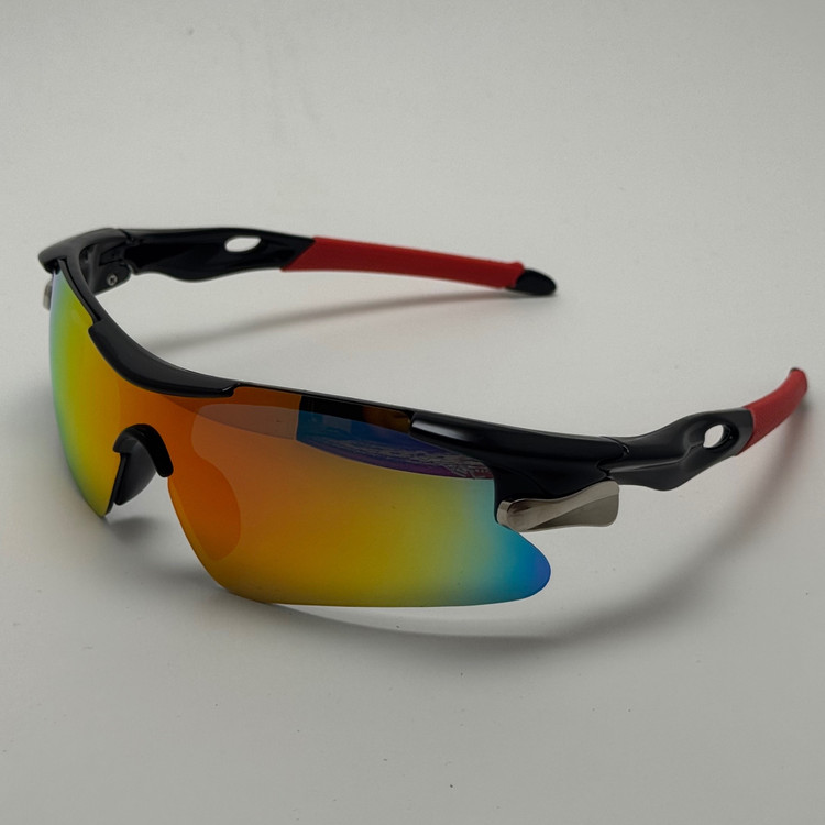 عینک آفتابی اسپرت اوکلی Oakley مدلRadar عدسی آتیشی فریم مشکی 806