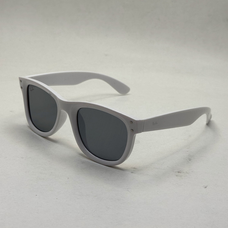 عینک آفتابی ریبن ویفرر ریورس سفید به همراه پک کامل rayban
