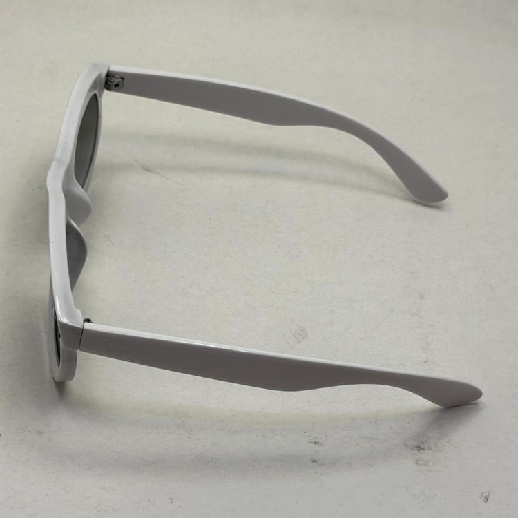 عینک آفتابی ریبن ویفرر ریورس سفید عدسی سبز به همراه پک کامل rayban