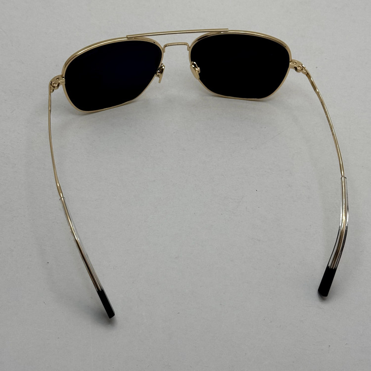 عینک آفتابی خلبانی رندولف شیشه سنگ آنتی رفلکس مشکی فریم طلایی فول پک RANDOLPH AVIATOR RE 58 24K GOLD