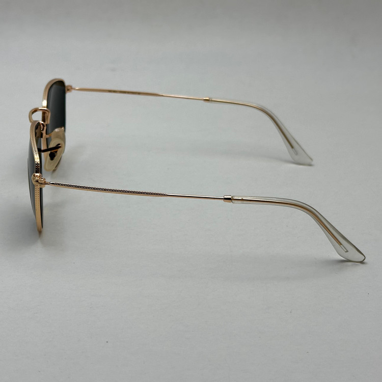 عینک آفتابی ریبن rayban شیشه سنگ مشکی طلایی کد rb 3958