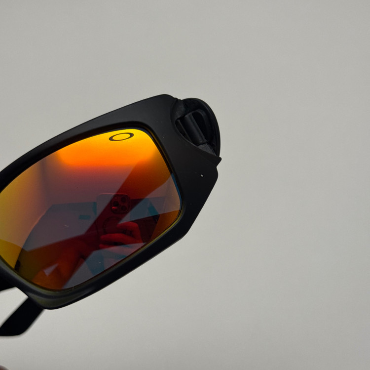 عینک آفتابی اسپرت اوکلی Oakley مدل SCLAPEL مشکی عدسی آتیشی کد 7032