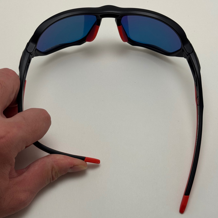 عینک آفتابی اسپرت اوکلی Oakley مدل 9019 آتیشی فریم مشکی