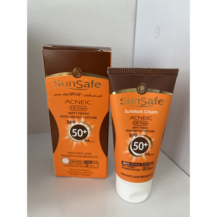ضد آفتاب رنگی بژ روشن آنتی آکنه با spf50 سان سیف مناسب پوست چرب و مستعد آکنه 50 میل