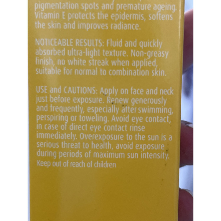 کرم ضدآفتاب بی رنگ SPF50 ساسکین 50 میل