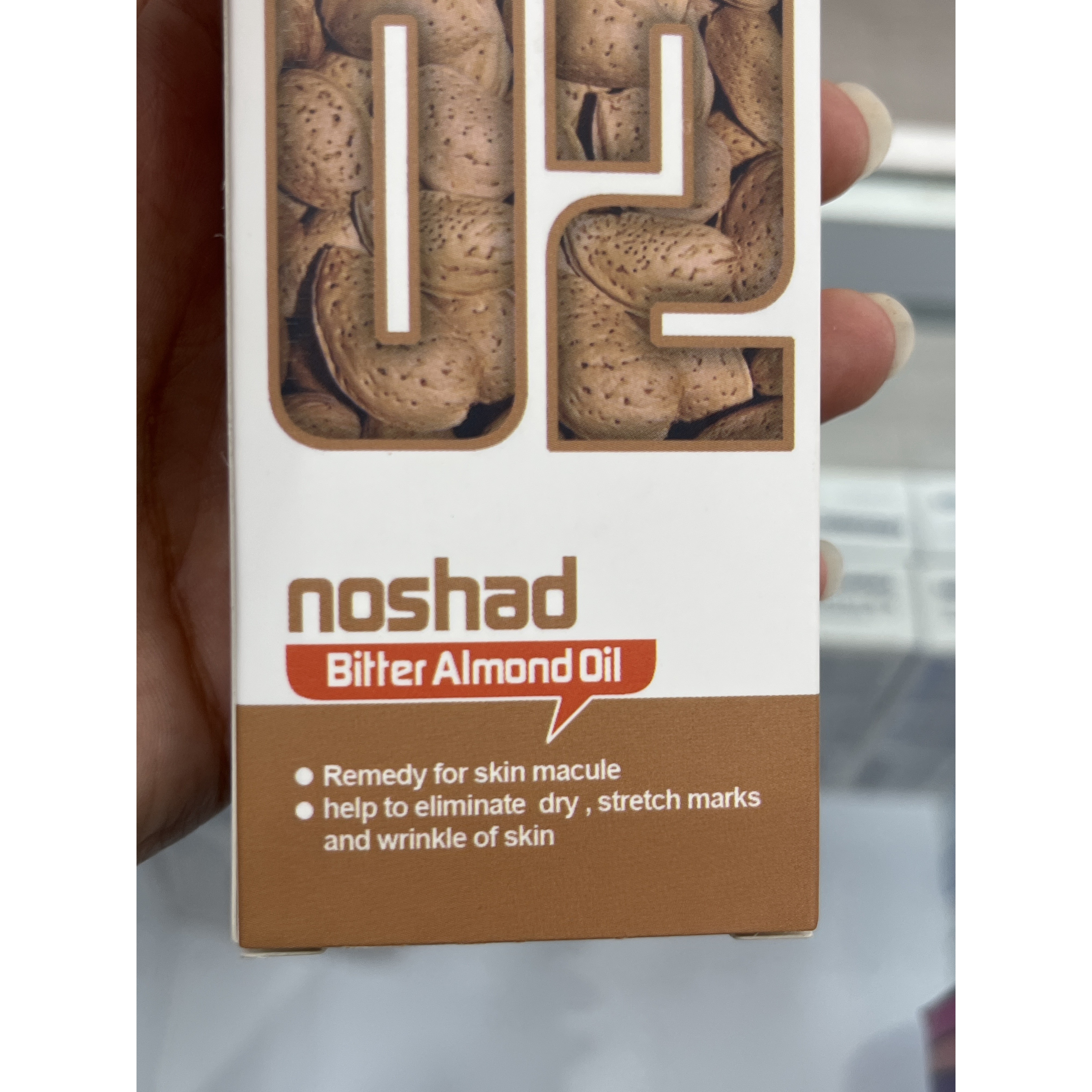 روغن بادام تلخ نوشاد برای لک، خشکی و ترک پوست 37 میلی لیتر