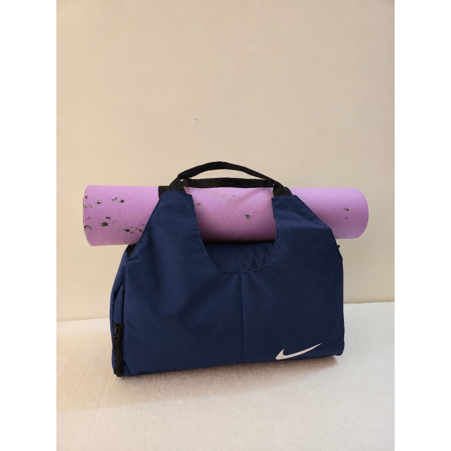ساک باشگاهی جاکفشی دار زنانه مدل یوگایی (مارک به صورت رندوم alo, nike)