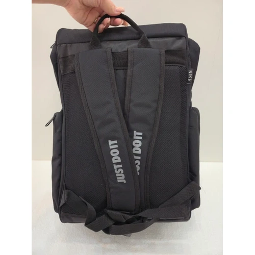 کیف کوله سفری باشگاهی جاکفشی دار مدل just do it ساک باشگاهی 7 جیب کوله باشگاهی ساک سفری ساک ورزشی کوله ورزشی