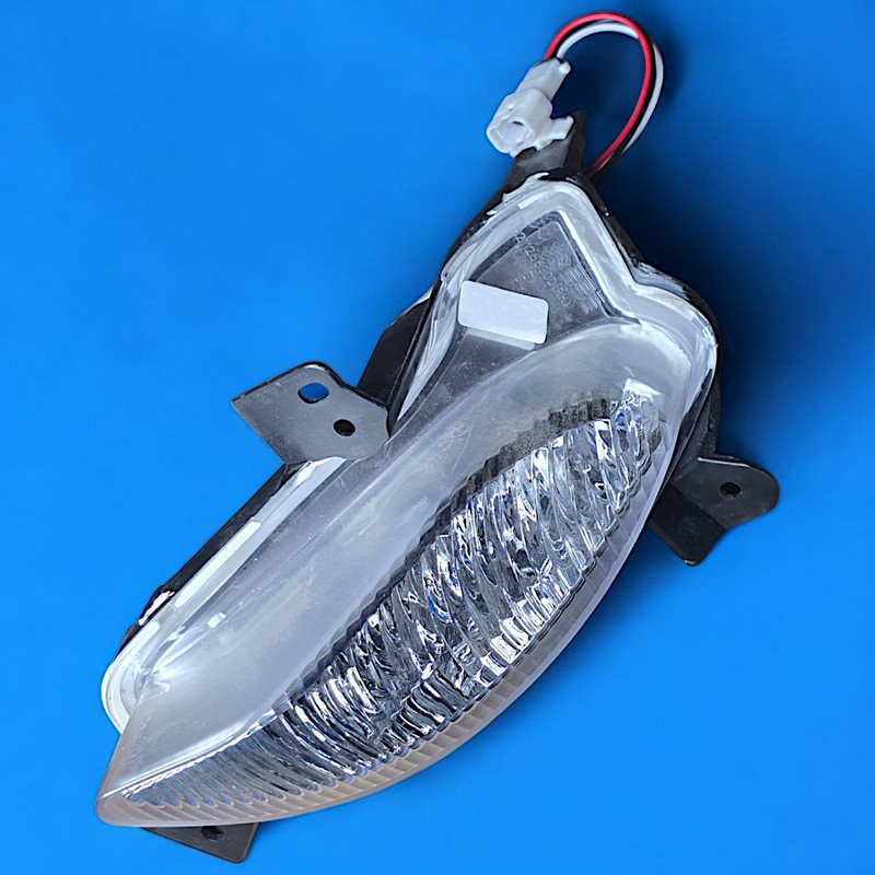 چراغ دیلایت جلو راست خودرو بست یدک مدل 003128 مناسب برای ساینا و کوییک